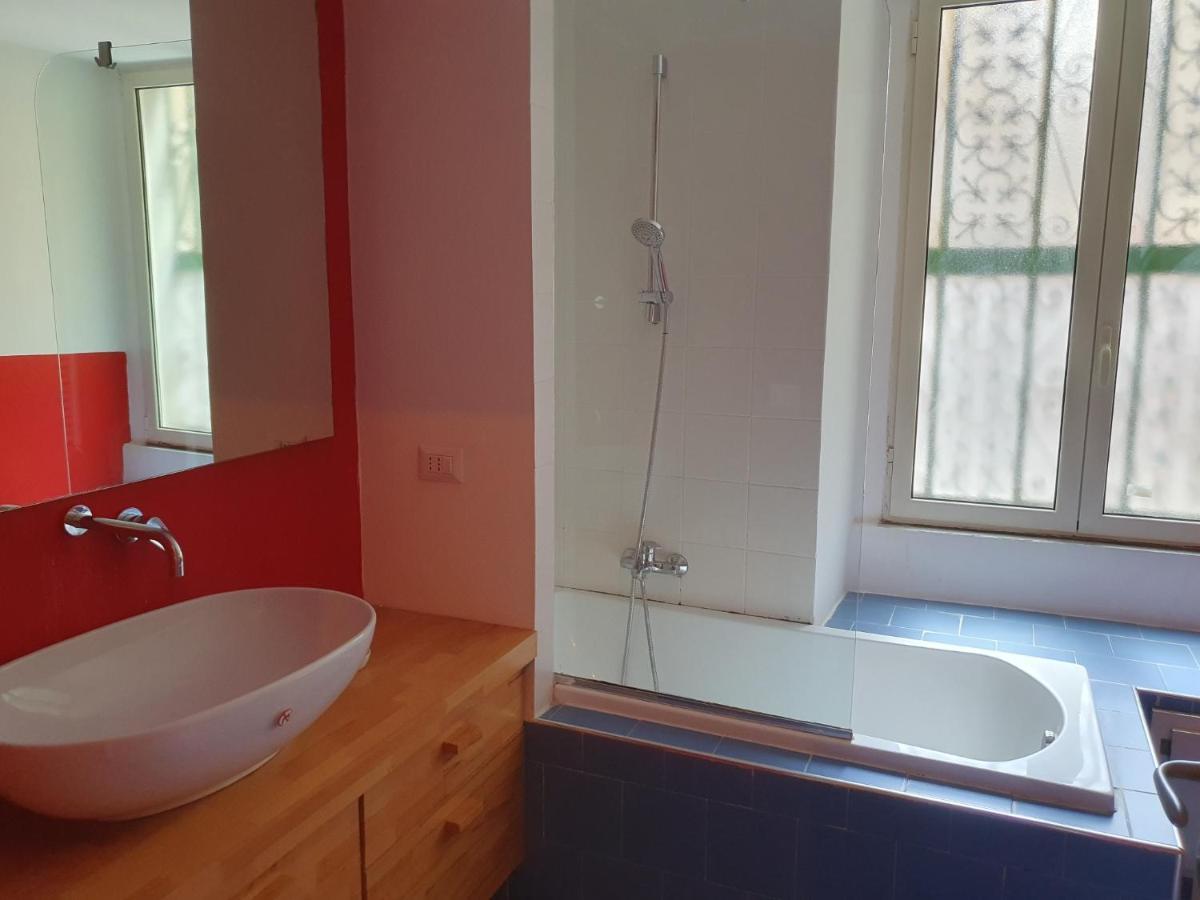 Vico Rooms Неаполь Экстерьер фото
